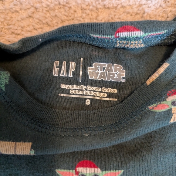 Grogu/Baby Yoda Christmas pajamas - Picture 5 of 6